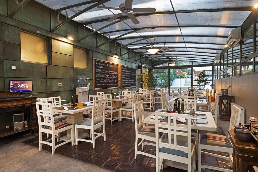 Hotel Vespucci Suites ซานติอาโก ภายนอก รูปภาพ